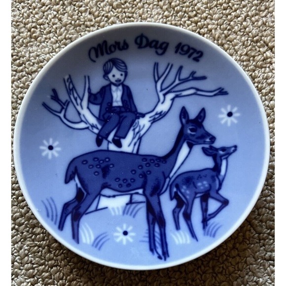 Vintage MOTHERS DAY MORS DAG Plate Porsgrunds Norway 1972 Boy Deer Fawn - Picture 1 of 2